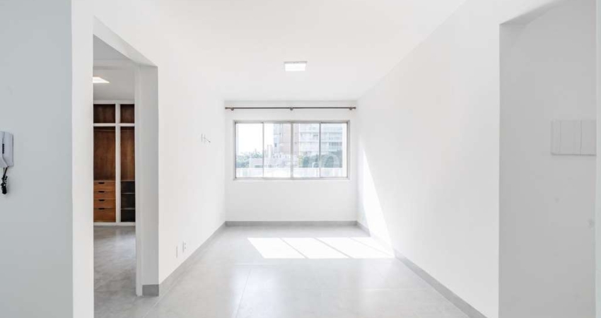 Apartamento com 1 quarto para alugar na Alameda dos Arapanés, --, Indianópolis, São Paulo