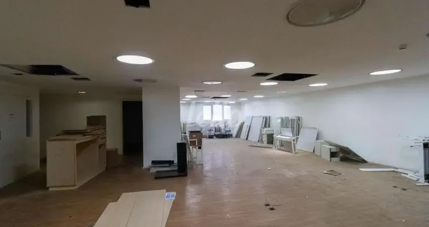 Sala comercial para alugar na Rua da Consolação, --, República, São Paulo
