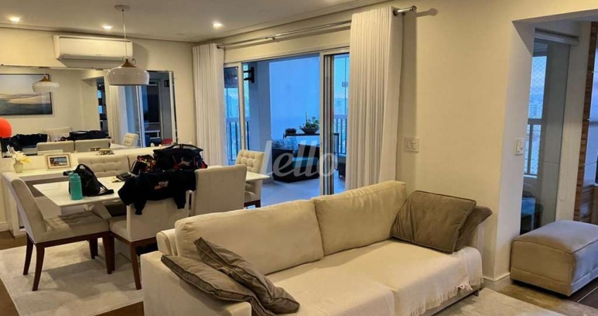 Apartamento com 3 quartos para alugar na Rua Voluntários da Pátria, --, Santana, São Paulo