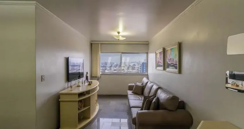 Apartamento com 3 quartos para alugar na Avenida Paes de Barros, --, Mooca, São Paulo