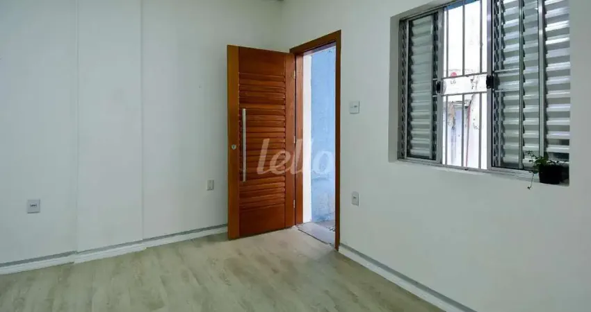 Casa com 2 quartos para alugar na Rua Afonso Celso, --, Vila Mariana, São Paulo