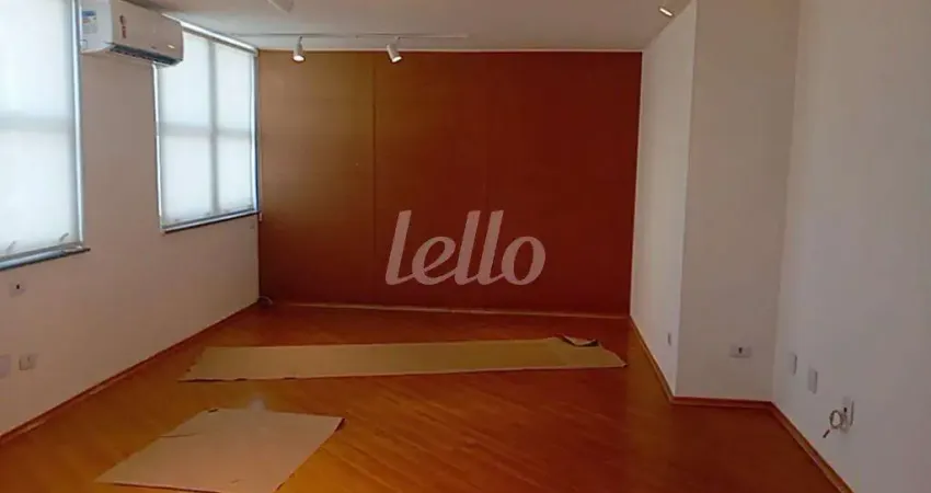 Sala comercial com 1 sala para alugar na Avenida Rebouças, --, Cerqueira César, São Paulo