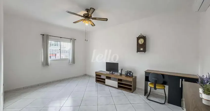 Apartamento com 1 quarto para alugar na Rua Abernésia, --, Santa Maria, Santo André