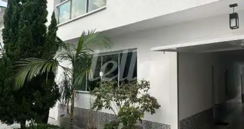 Casa comercial com 4 salas para alugar na Rua João Batista Alves da Silva, --, Carandiru, São Paulo