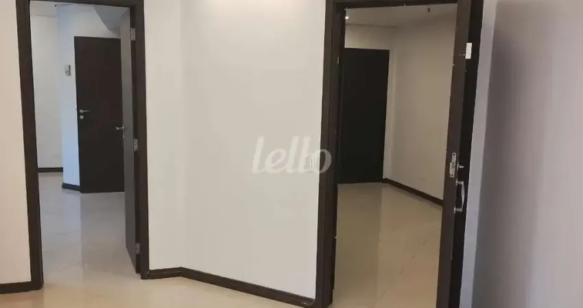 Sala comercial com 3 salas para alugar na Alameda Joaquim Eugênio de Lima, --, Jardim Paulista, São Paulo