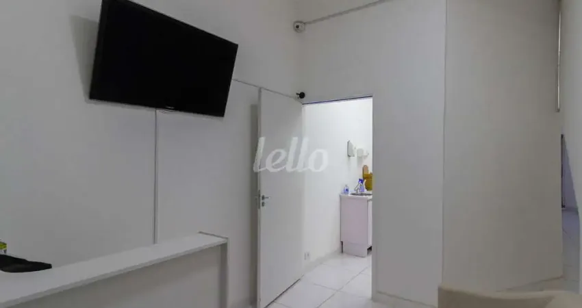 Casa comercial com 1 sala para alugar na Rua Aguapeí, --, Vila Santo Estevão, São Paulo