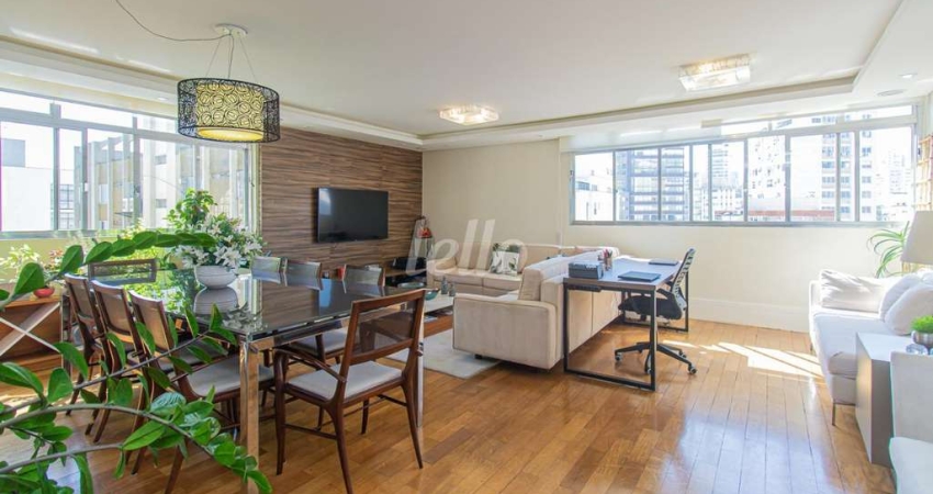 Apartamento com 3 quartos para alugar na Alameda Lorena, --, Jardim Paulista, São Paulo