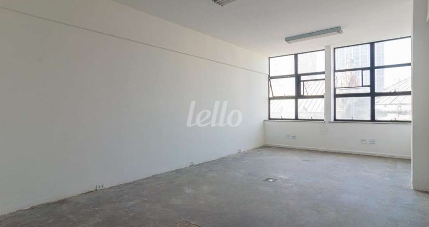 Sala comercial com 1 sala para alugar na Rua Vinte e Quatro de Maio, --, República, São Paulo