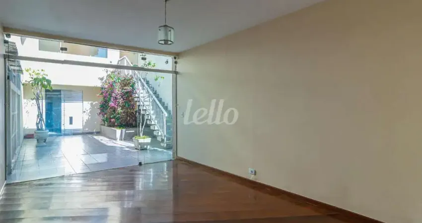 Casa com 4 quartos para alugar na Rua Doutor José Cândido de Souza, --, Jardim Novo Mundo, São Paulo