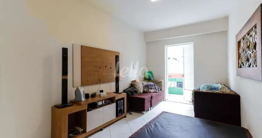 Casa comercial para alugar na Rua Azevedo Marques, --, Santa Cecília, São Paulo