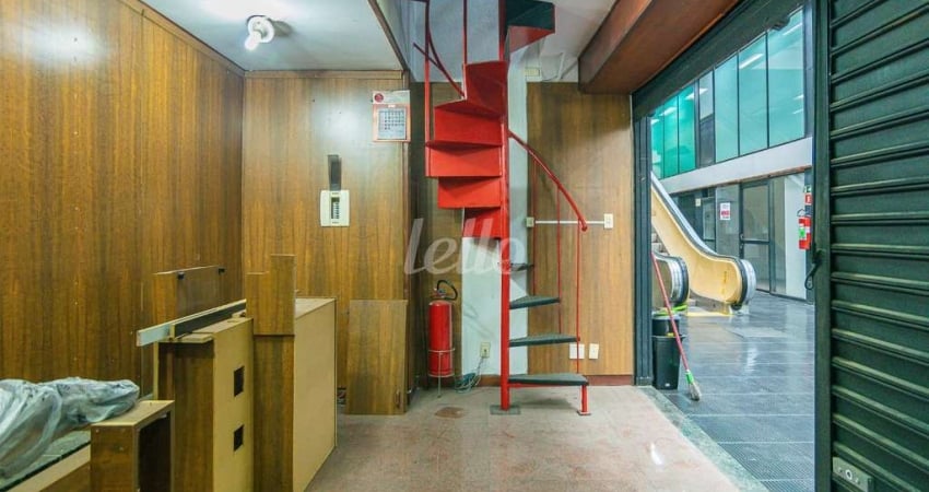 Ponto comercial para alugar na Rua José Bonifácio, --, Sé, São Paulo