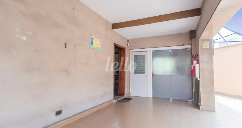 Casa comercial com 2 salas para alugar na Rua Doutor Miguel Vieira Ferreira, --, Tatuapé, São Paulo