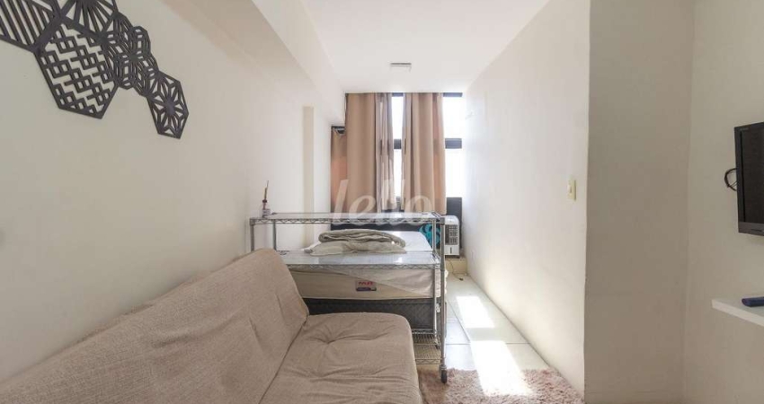 Apartamento com 2 quartos para alugar na Avenida Prestes Maia, --, Centro, São Paulo