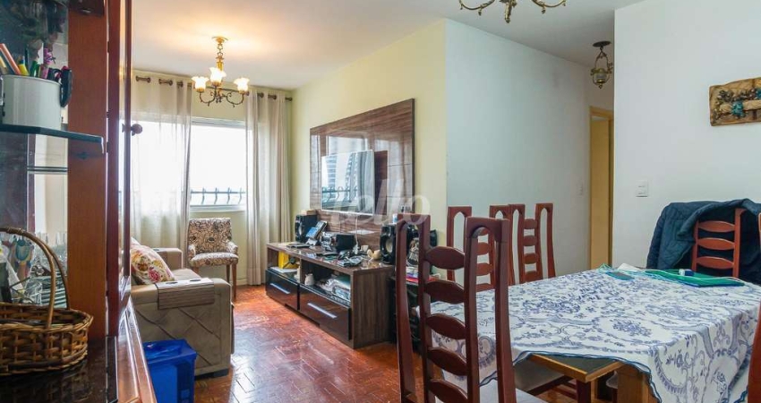 Apartamento com 3 quartos para alugar na Rua Artur de Azevedo, --, Pinheiros, São Paulo