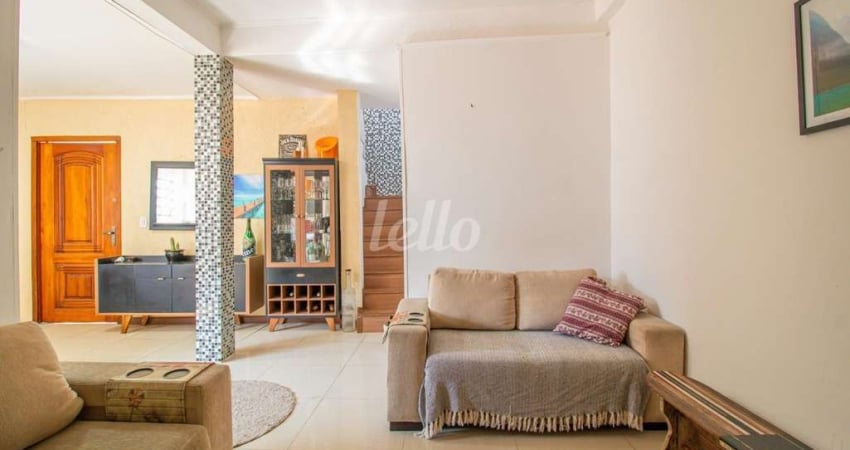 Casa com 3 quartos para alugar na Trv. dos Itaubas, --, Vila Parque Jabaquara, São Paulo