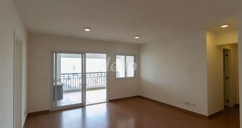 Apartamento para alugar na Rua Catão, --, Vila Romana, São Paulo