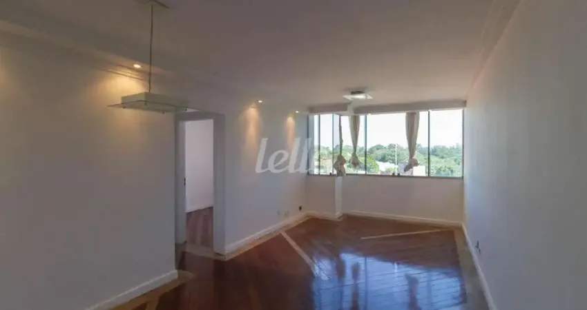 Apartamento com 3 quartos para alugar na Rua Bento Araújo, --, Barro Branco (Zona Norte), São Paulo