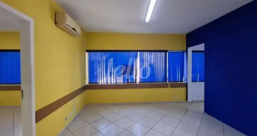 Sala comercial com 4 salas para alugar na Rua Doutor Cesário Mota, --, Centro, Santo André