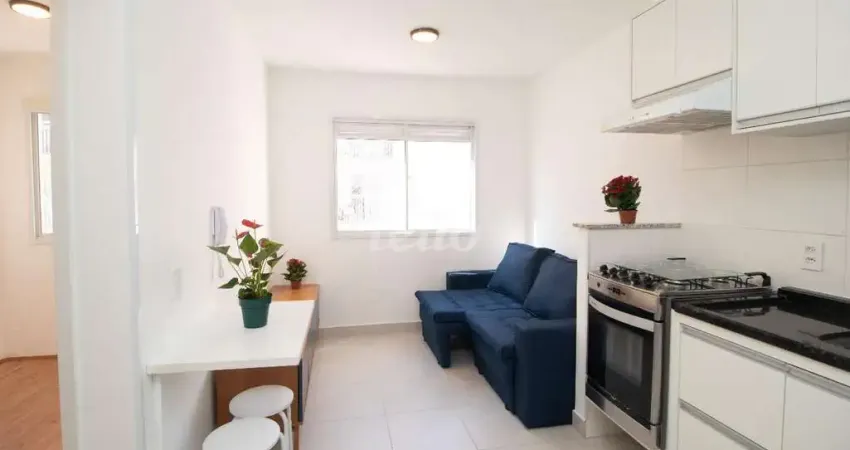 Apartamento com 2 quartos para alugar na Avenida Vila Ema, --, Vila Ema, São Paulo