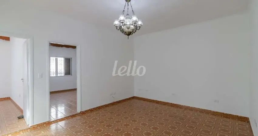 Casa comercial com 1 sala para alugar na Rua Manoel Gomes, --, Vila Invernada, São Paulo