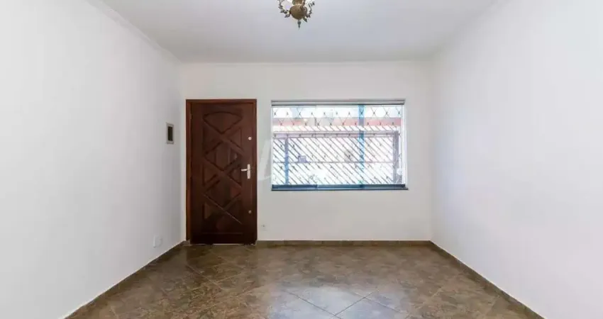 Casa com 2 quartos para alugar na Rua Joaquim Norberto, --, Vila Paulicéia, São Paulo