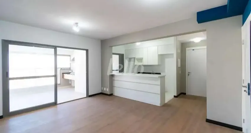 Apartamento com 3 quartos para alugar na Rua Imbarié, --, Vila Prudente, São Paulo