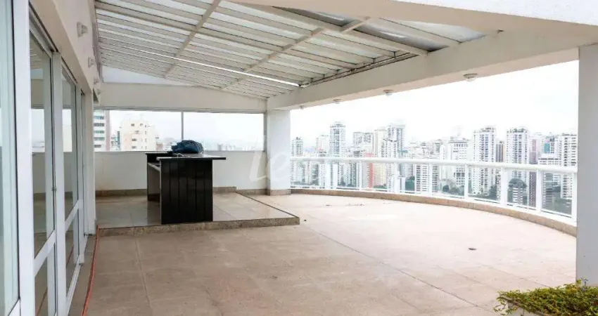 Apartamento com 4 quartos para alugar na Rua Bartira, --, Perdizes, São Paulo