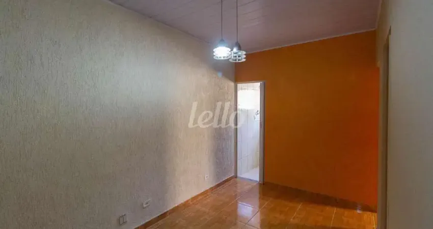 Casa com 2 quartos para alugar na Rua Freire Farto, --, Jabaquara, São Paulo