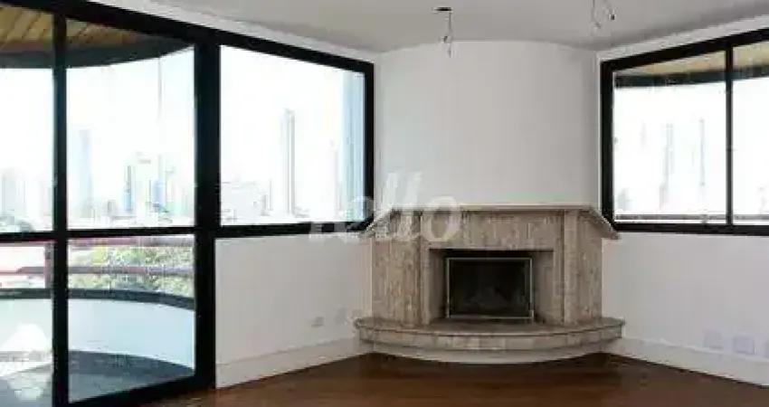 Apartamento com 4 quartos para alugar na Rua Euclides Pacheco, --, Vila Gomes Cardim, São Paulo