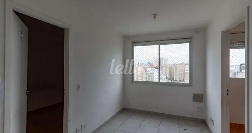 Apartamento com 2 quartos para alugar na Rua Doutor Valentim Amaral, --, Cambuci, São Paulo
