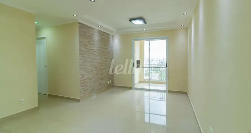 Apartamento com 3 quartos para alugar na Rua Itajaí, --, Mooca, São Paulo