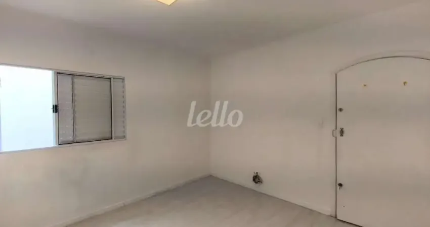 Sala comercial com 1 sala para alugar na Avenida Álvaro Ramos, --, Quarta Parada, São Paulo