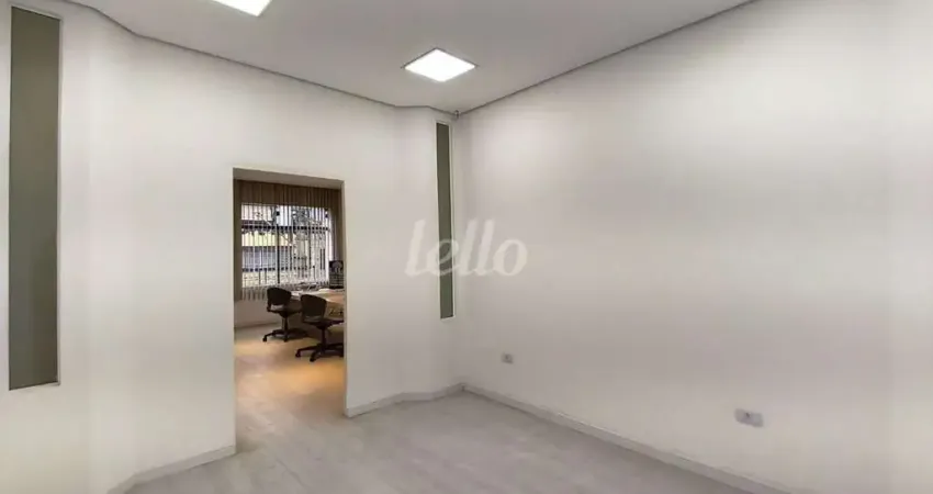 Sala comercial com 1 sala para alugar na Avenida Álvaro Ramos, --, Quarta Parada, São Paulo