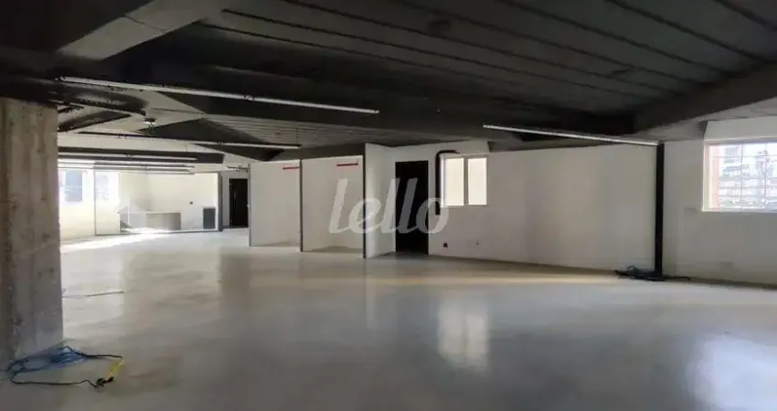 Sala comercial com 10 salas para alugar na Rua Funchal, --, Vila Olímpia, São Paulo