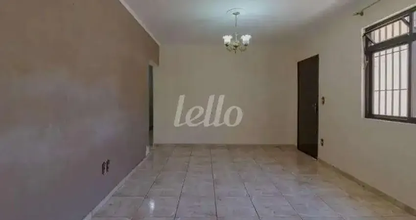 Casa com 3 quartos para alugar na Rua Lombroso, --, Vila Bartira, Santo André
