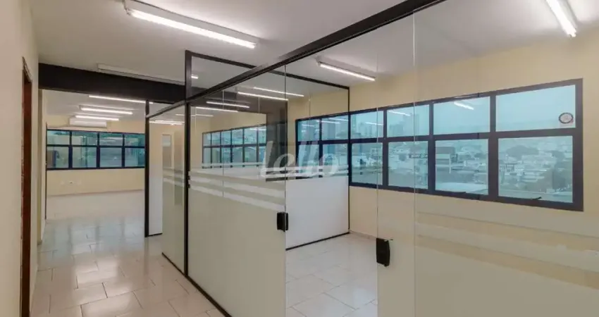 Sala comercial com 2 salas para alugar na Rua Catequese, --, Jardim, Santo André