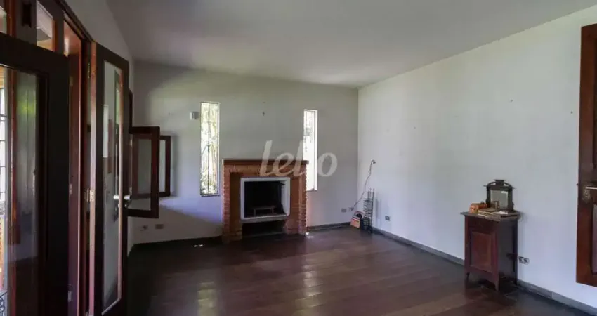 Casa com 5 quartos para alugar na Rua Doutor Manuel Carlos de Figueiredo Ferraz, --, Jardim Morumbi, São Paulo