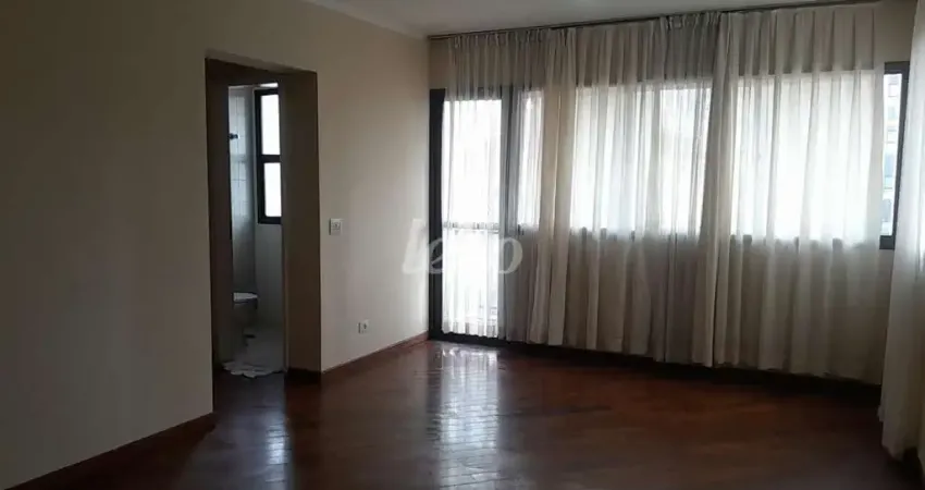 Apartamento com 3 quartos para alugar na Rua Caramuru, --, Saúde, São Paulo