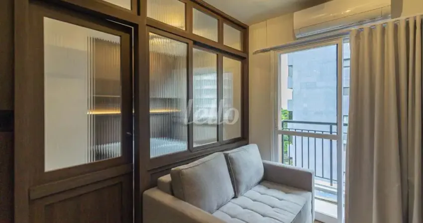 Apartamento com 1 quarto para alugar na Rua Cardeal Arcoverde, --, Pinheiros, São Paulo