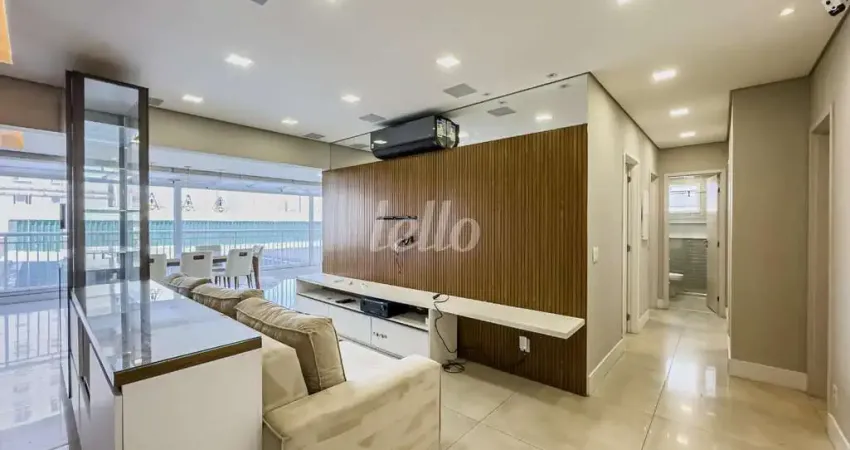 Apartamento com 3 quartos para alugar na Rua Marcos Portugal, --, Vila Nair, São Paulo