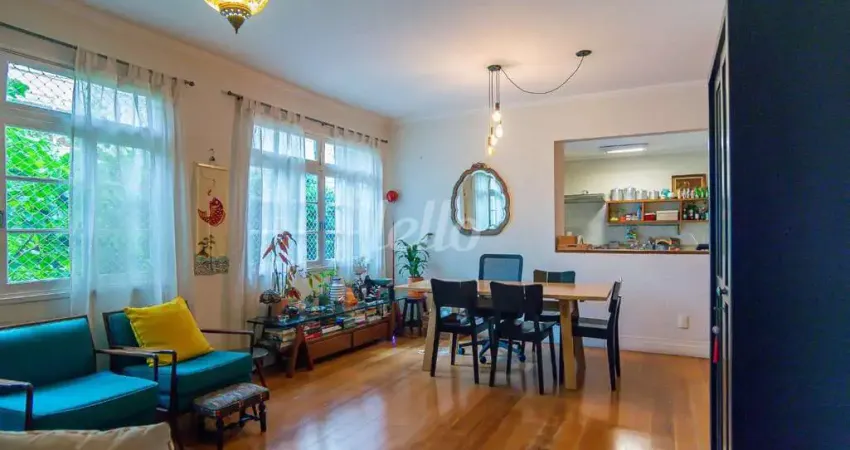 Apartamento com 2 quartos para alugar na Rua Doutor Brasílio Machado, --, Santa Cecília, São Paulo