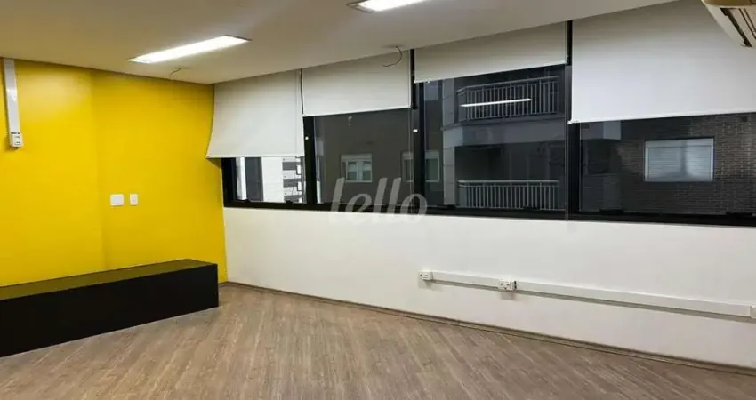 Sala comercial com 1 sala para alugar na Rua São Tomé, --, Vila Olímpia, São Paulo