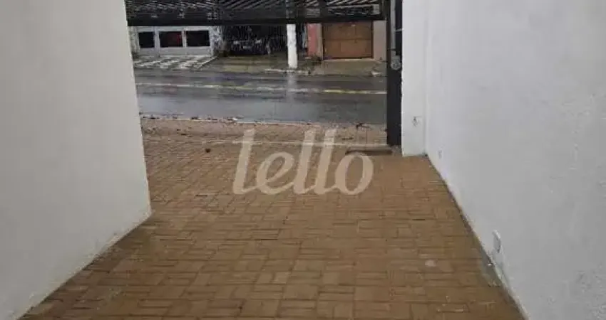 Casa com 2 quartos para alugar na Rua Major Basílio, --, Vila Bertioga, São Paulo