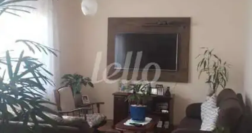 Casa comercial com 1 sala para alugar na Rua Carijós, --, Vila Alzira, Santo André