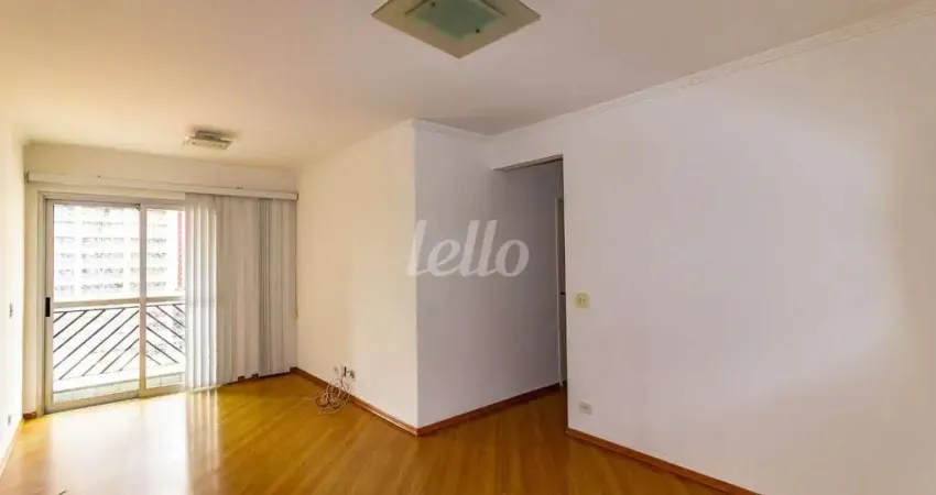 Apartamento com 3 quartos para alugar na Rua Serra do Japi, --, Tatuapé, São Paulo