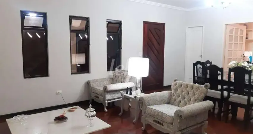 Casa com 3 quartos para alugar na Rua dos Povoadores, --, Vila Antonina, São Paulo