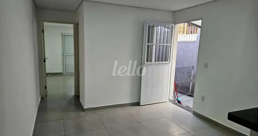 Casa com 3 quartos para alugar na Rua Aprazível, --, Vila Nova Cachoeirinha, São Paulo
