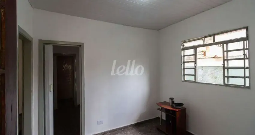 Casa com 2 quartos para alugar na Rua Santo Honorato, --, Vila Isolina Mazzei, São Paulo