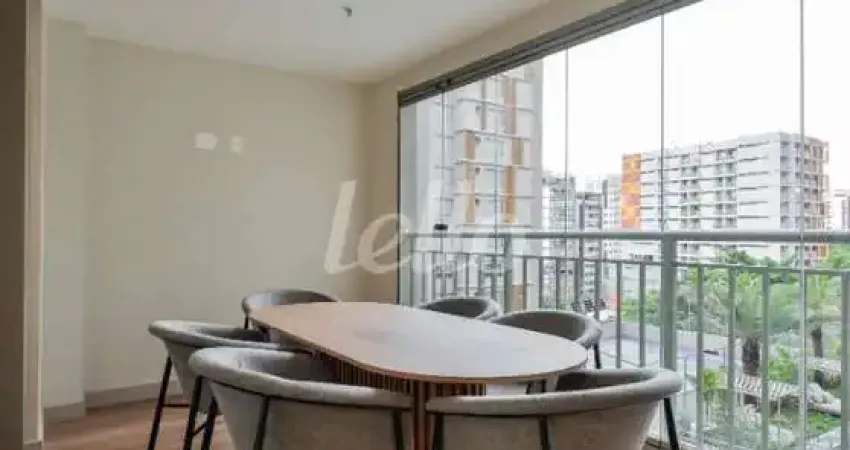 Apartamento com 1 quarto para alugar na Avenida das Carinas, --, Indianópolis, São Paulo