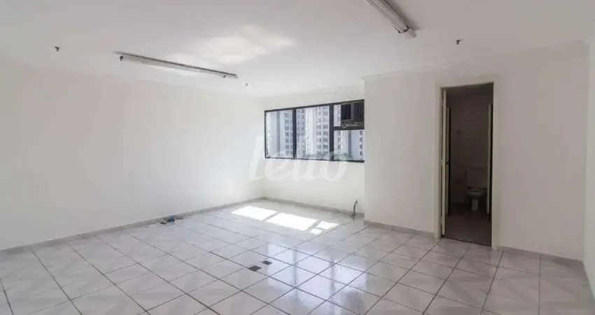 Sala comercial com 1 sala para alugar na Alameda Iraé, --, Indianópolis, São Paulo
